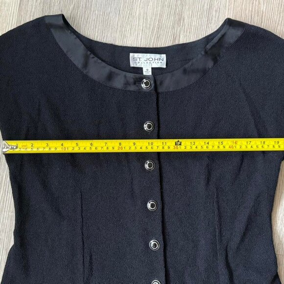 St. John Collection Scoop Neck Button-Up Top — Black (Size XL / US 12) - Picture 6 of 6